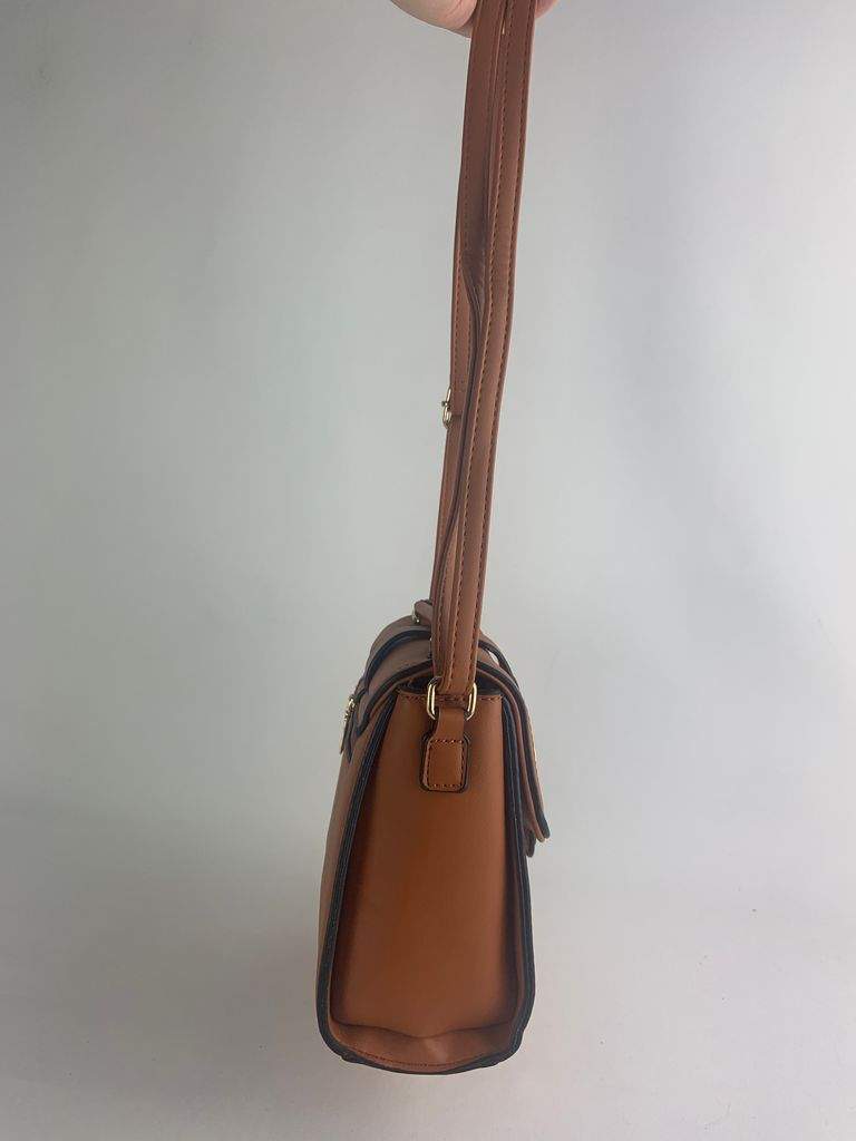 Bianca Bolso Bandolera Marron - Vista Lateral Vista Lateral