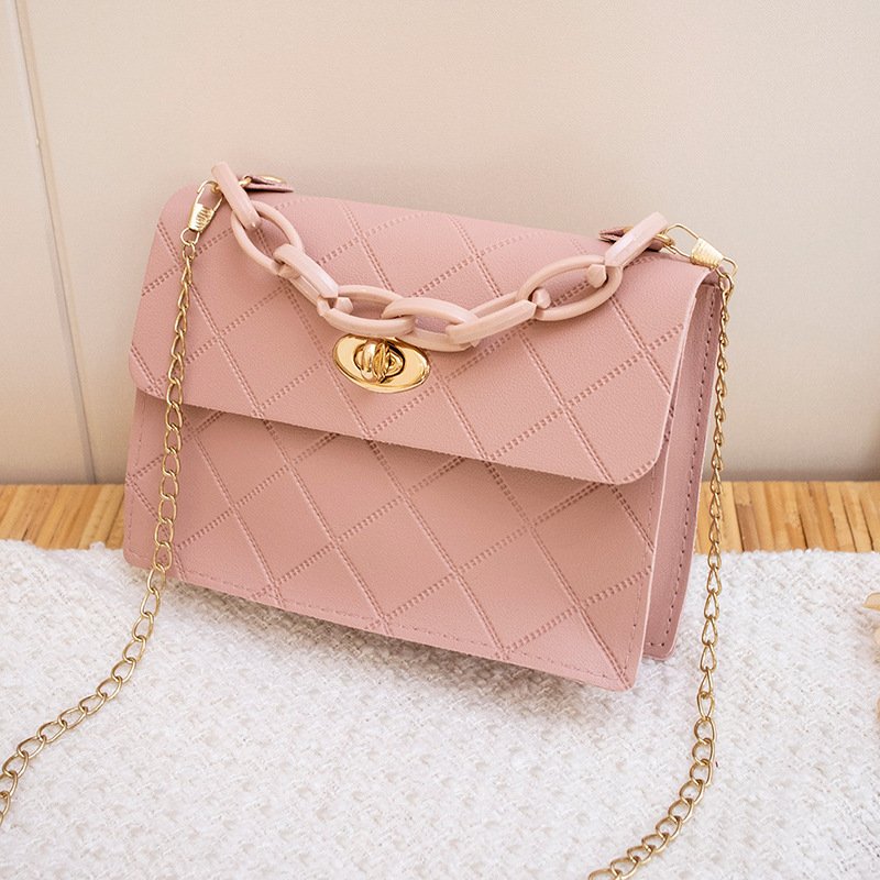 Bolso Bandolera Cuadrado y Elegante Asa de Cadena - Color Rosa