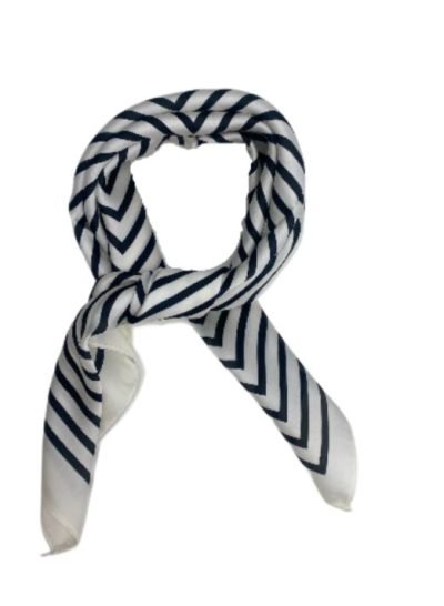 Pañuelo pequeño de Seda Cuadrado de 55 cm ref. M0151