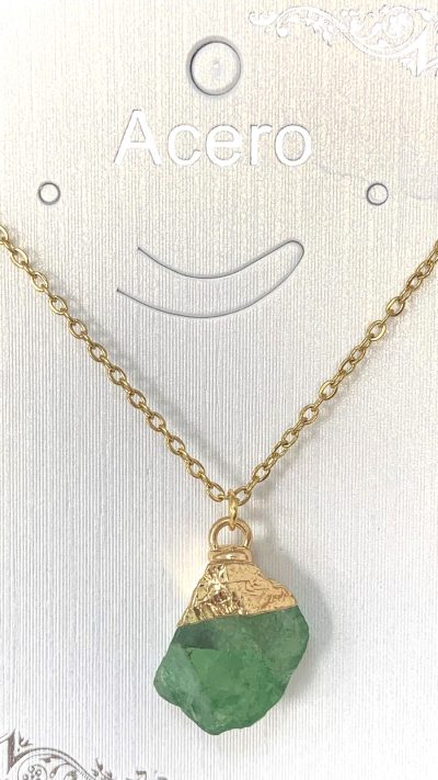 Colgante De Acero Color Oro con Piedra Natural Verde