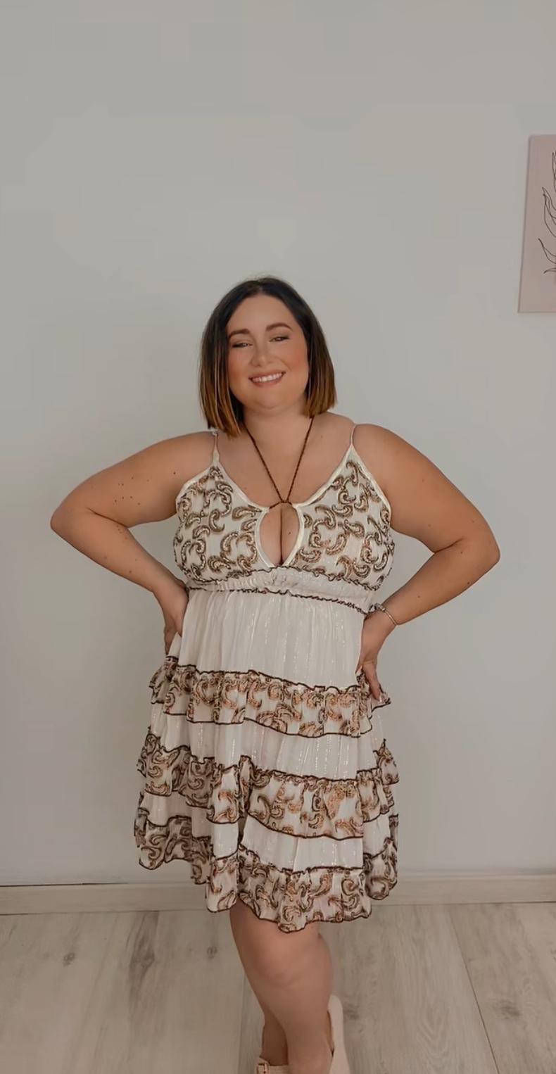 Vestido Jaén - de frente cogida al cuello