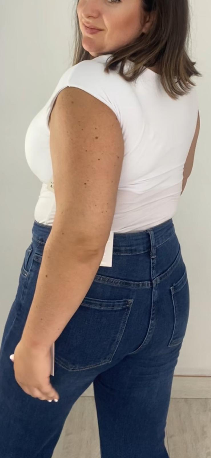 Camiseta Básica manga mini talla única color blanco de espaldas