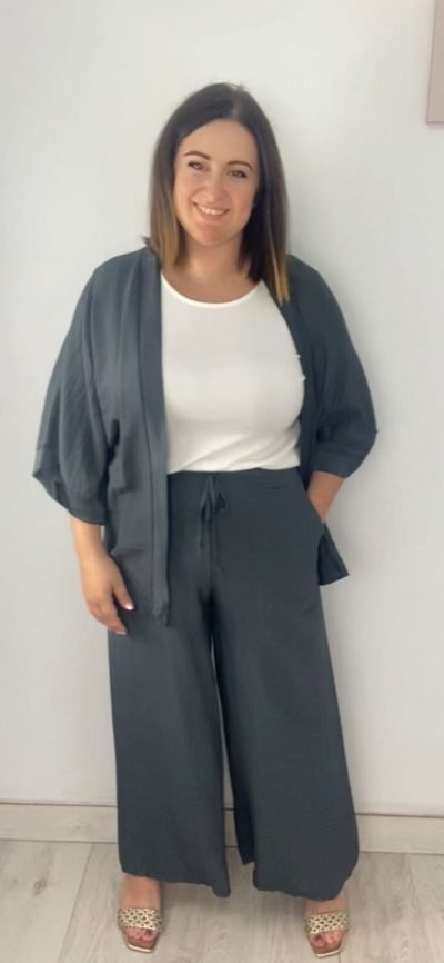 Cárdigan media manga color azul grisáceo