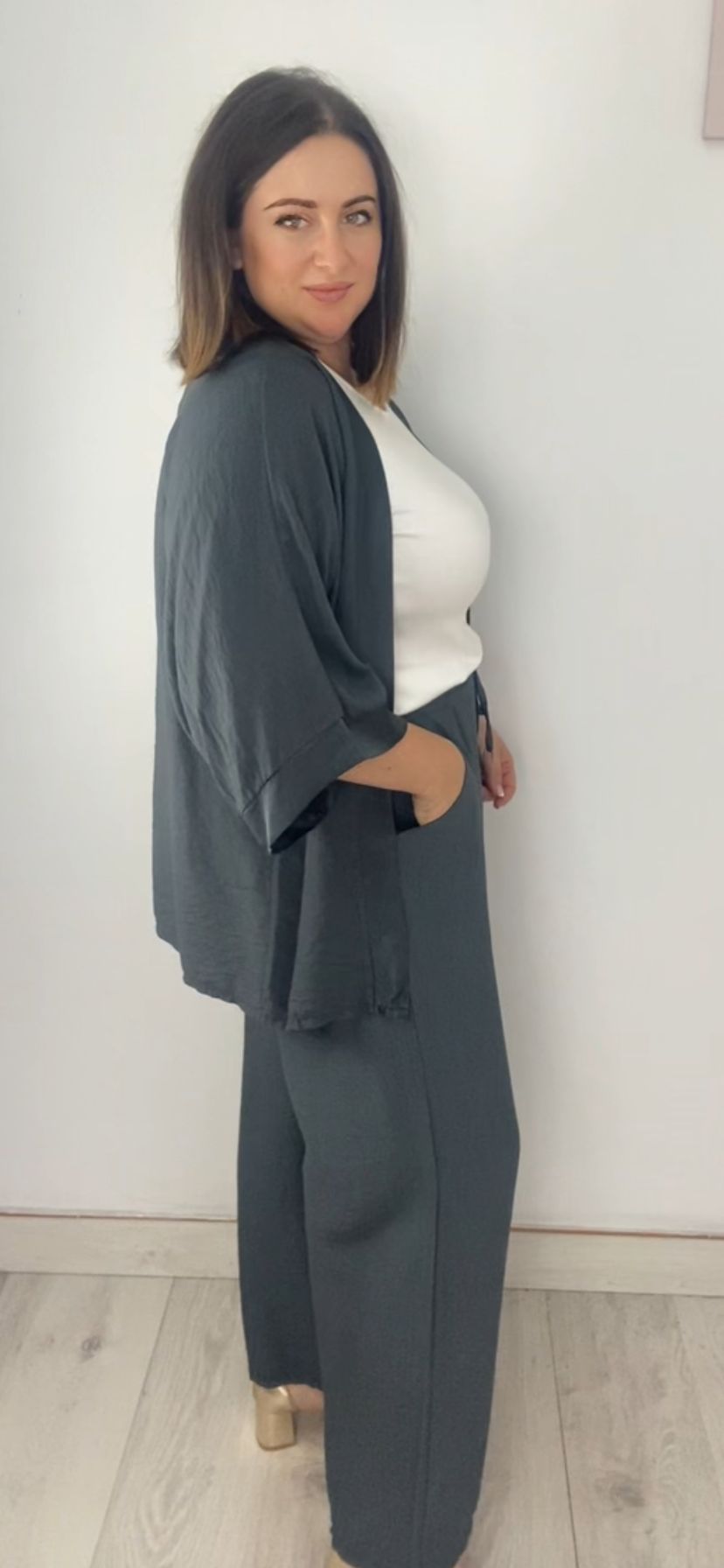 Cárdigan media manga color azul grisáceo