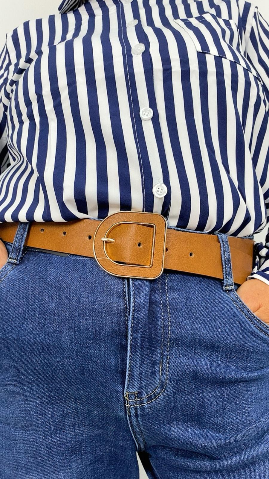 Cinturón Clásico Marrón de frente