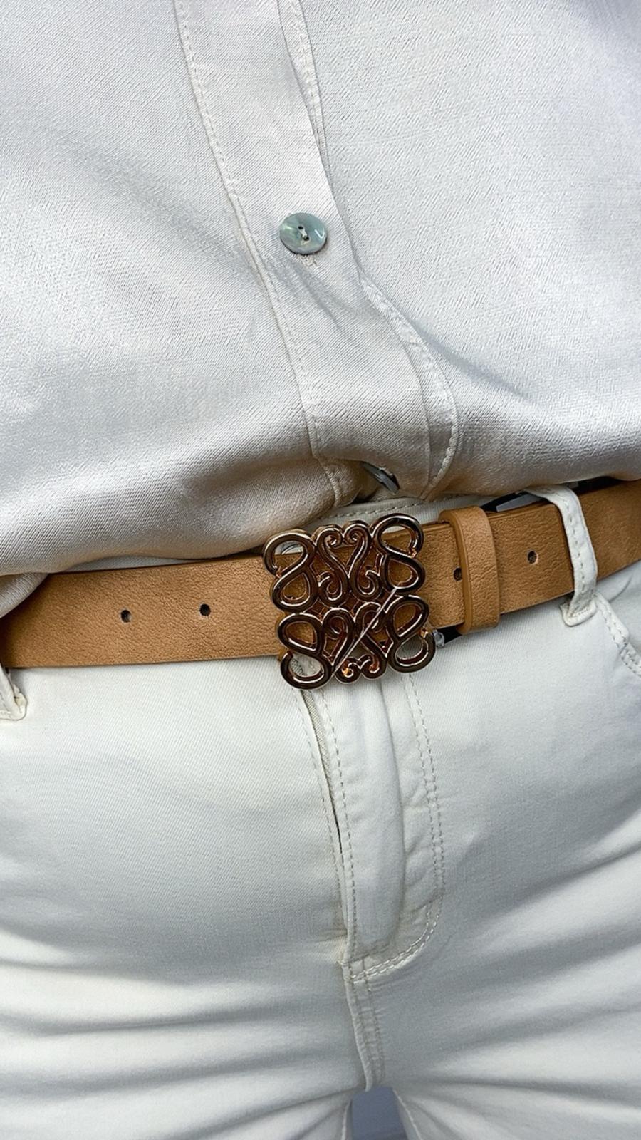 Cinturón LW camel claro de lado